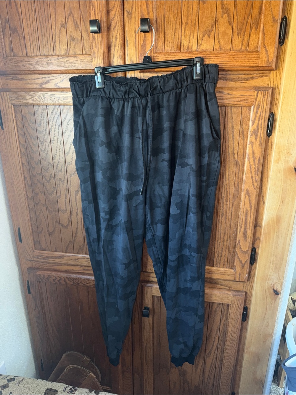 lululemon athletica woman’s Black Camo Joggers